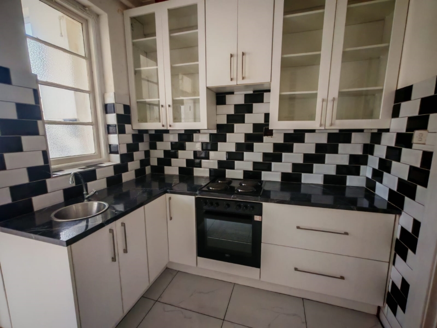 To Let 3 Bedroom Property for Rent in Summerstrand Eastern Cape